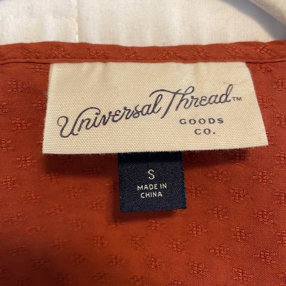 Universal Thread Blouse - Picture 5 of 5